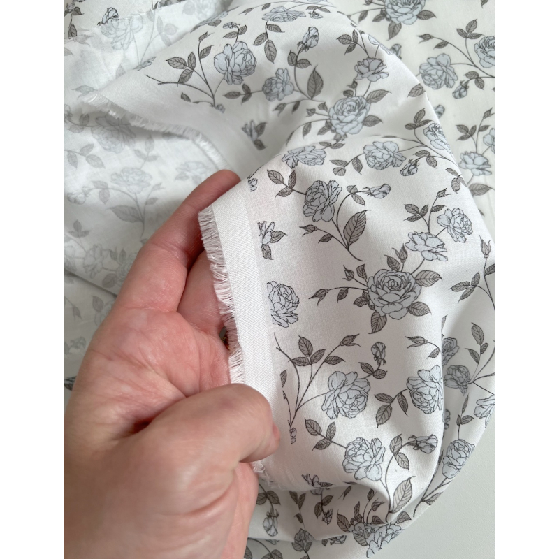 Josette - Batiste de coton BIO imprimé exclusif bleu poudré / SILKYNE Batikou - 2