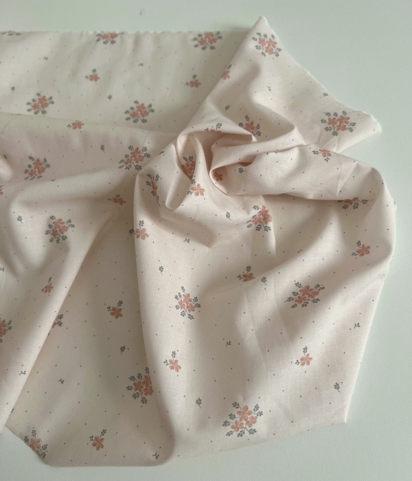 Beth - Batiste de coton BIO imprimé exclusif corail sauge / SILKYNE Batikou - 5