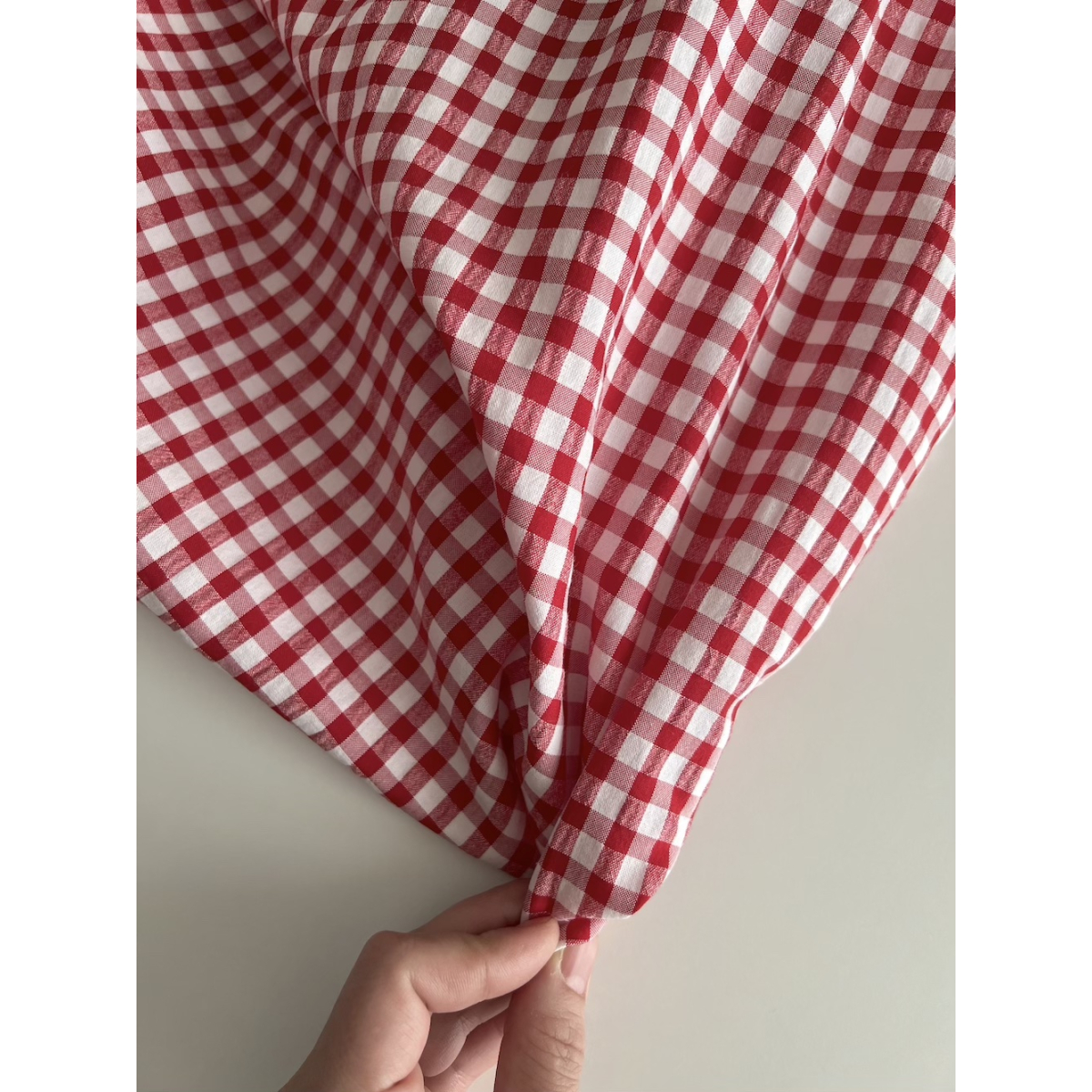 Seersucker / Coton gaufré vichy 6mm rouge / blanc Batikou - 7