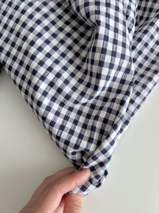 Seersucker / Coton gaufré vichy 6mm bleu marine / blanc Batikou - 7