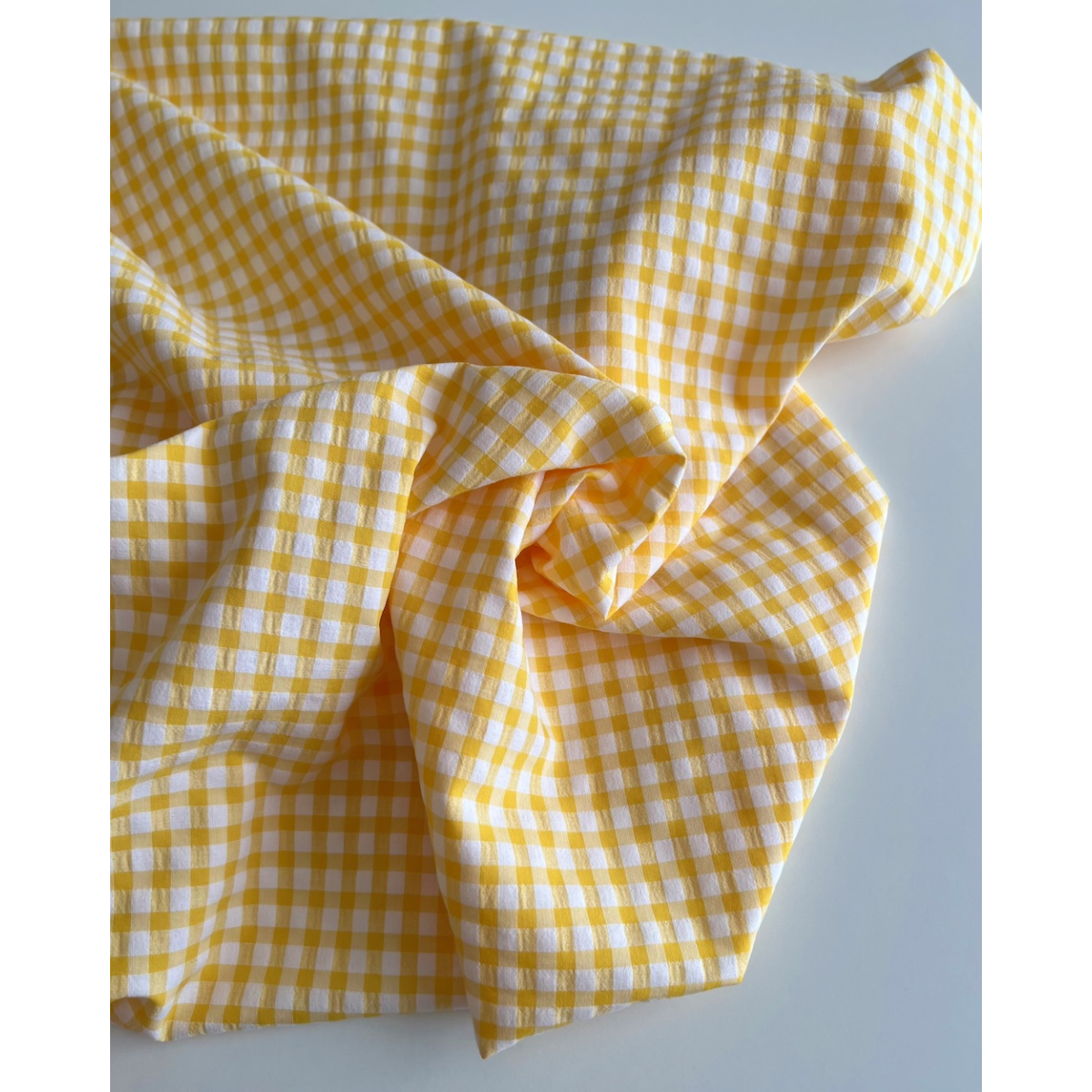 Seersucker / Coton gaufré vichy 6mm jaune citron / blanc Batikou - 4