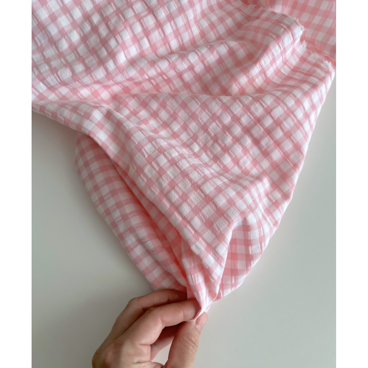 Seersucker / Coton gaufré vichy 6mm rose malabar / blanc Batikou - 4 Seersucker / Coton gaufré vichy 6mm rose malabar / blanc Batikou - 4