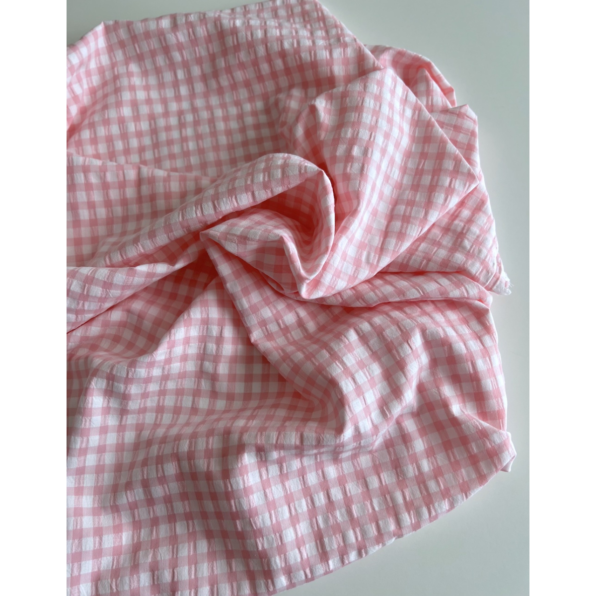 Seersucker / Coton gaufré vichy 6mm rose malabar / blanc Batikou - 7 Seersucker / Coton gaufré vichy 6mm rose malabar / blanc Batikou - 7