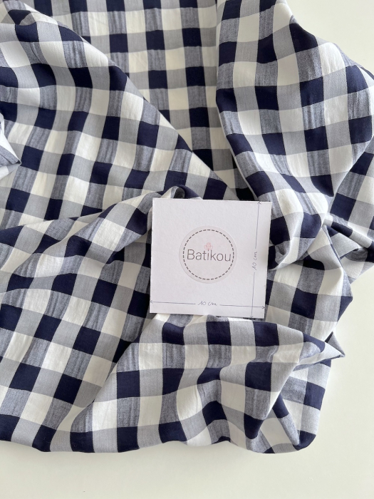 Seersucker / Coton gaufré vichy 20mm bleu marine / blanc Batikou - 4