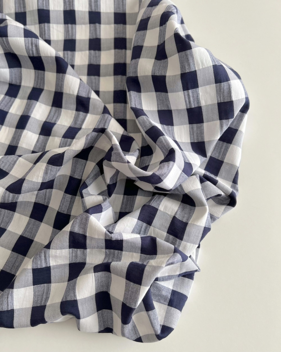 Seersucker / Coton gaufré vichy 20mm bleu marine / blanc Batikou - 5