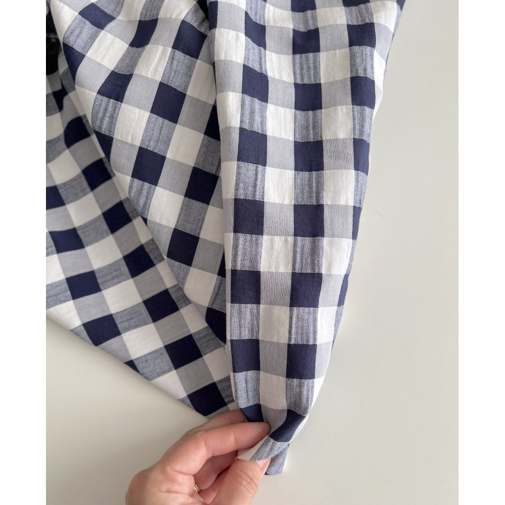 Seersucker / Coton gaufré vichy 20mm bleu marine / blanc Batikou - 6