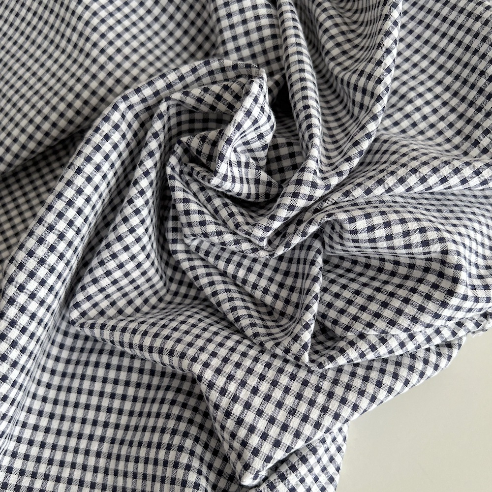 Seersucker / Coton gaufré vichy mini 3mm bleu marine / blanc Batikou - 1