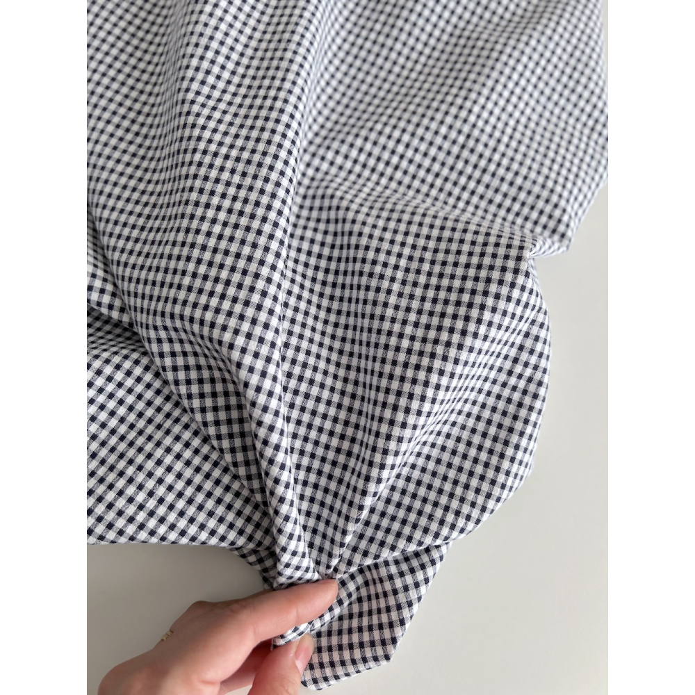 Seersucker / Coton gaufré vichy mini 3mm bleu marine / blanc Batikou - 4