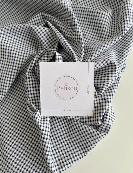 Seersucker / Coton gaufré vichy mini 3mm bleu marine / blanc Batikou - 5