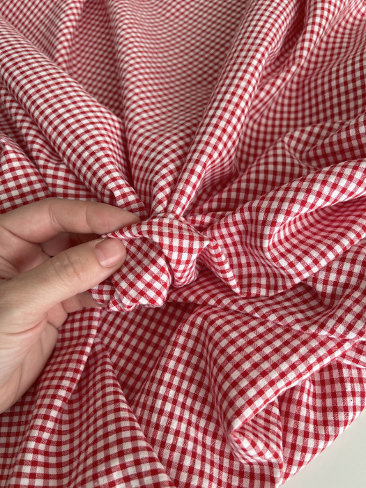 Seersucker / Coton gaufré vichy mini 3mm rouge / blanc Batikou - 2