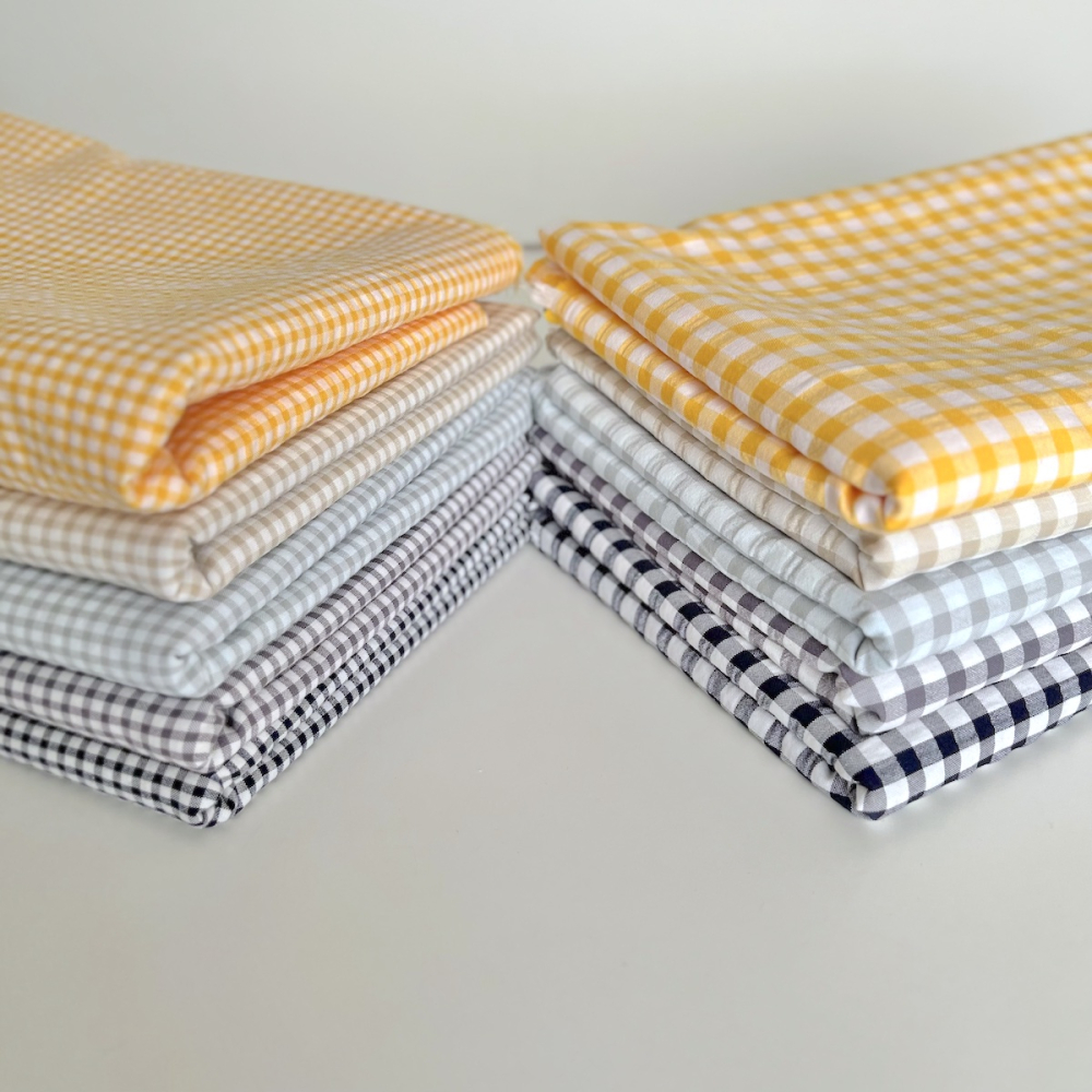 Seersucker / Coton gaufré vichy mini 3mm gris souris / blanc Batikou - 8