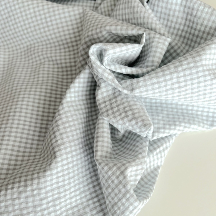 Seersucker / Coton gaufré vichy mini 3mm  gris perle/ blanc Batikou - 1