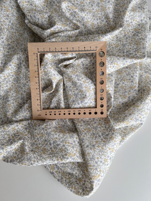 Camille - Tissu sergé / twill de coton organique imprimé fond écru Tissus issus de l'agriculture biologique  - 5
