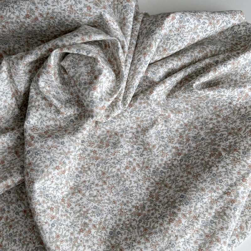 Camille - Tissu sergé / twill de coton organique imprimé rose Tissus issus de l'agriculture biologique  - 1