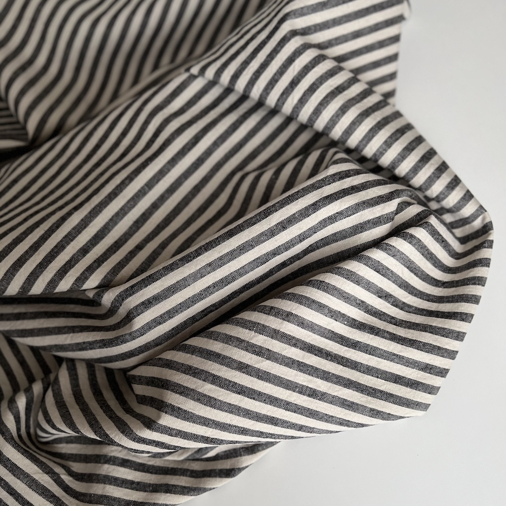 Lin et coton à rayures tissées noir et grège Qualité Oeko-tex - 1