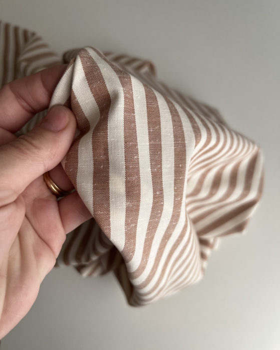 Coton chiné aspect brut rayures moyennes 7mm coloris caramel au beurre salé Batikou - 5
