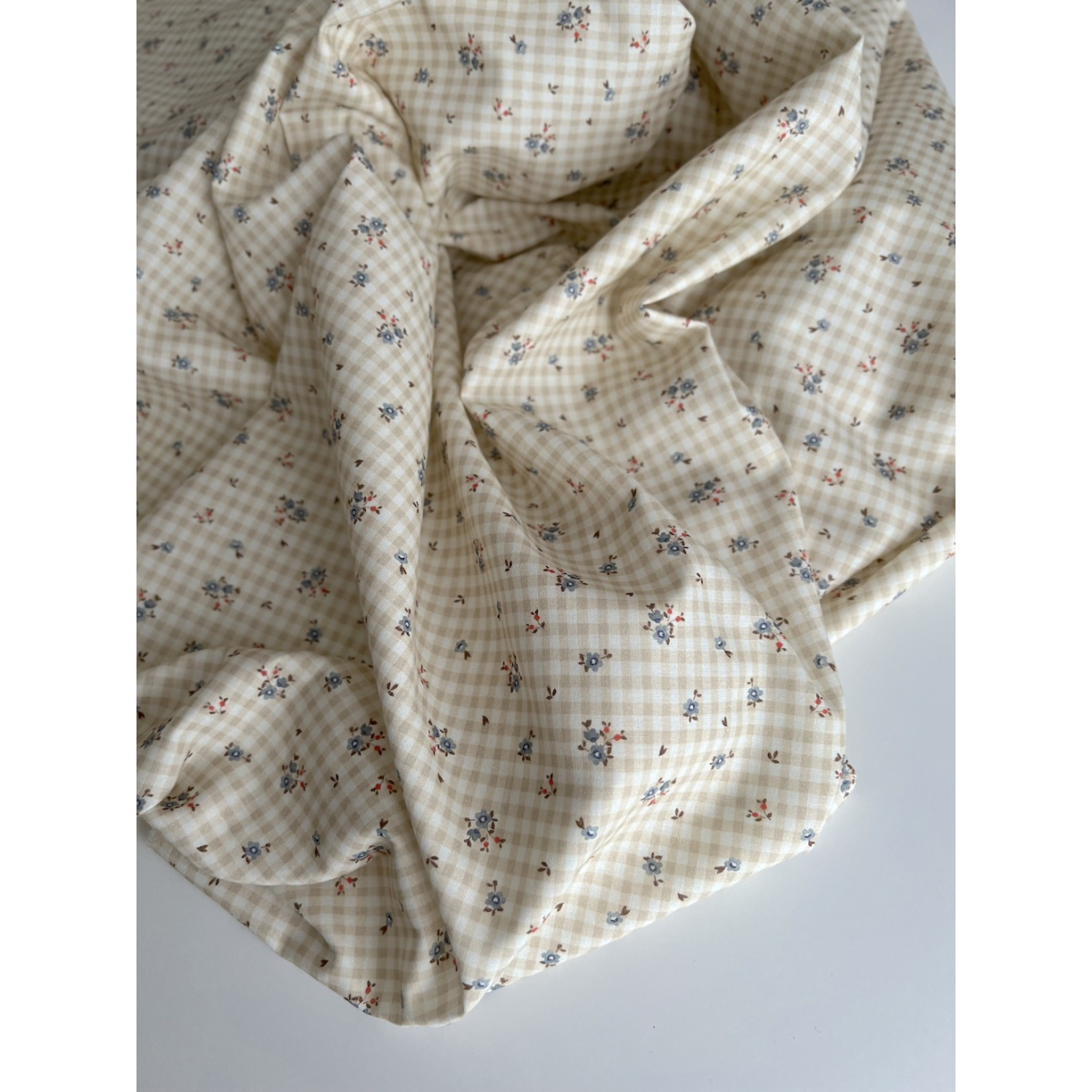 Elise - Popeline de coton BIO imprimé fleurs fanées Tissus issus de l'agriculture biologique  - 6