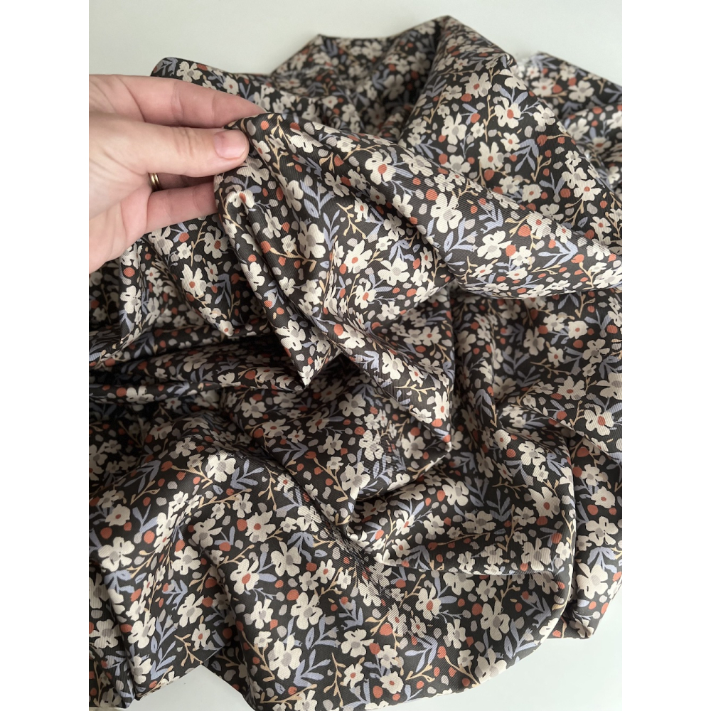 Tissu sergé / twill de coton organique imprimé fond ébène Tissus issus de l'agriculture biologique  - 7