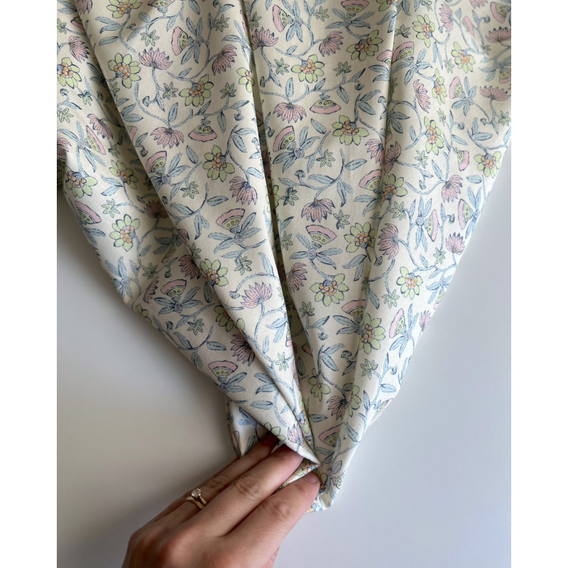 India - Popeline de coton BIO imprimé fleurs indiennes Tissus issus de l'agriculture biologique  - 4