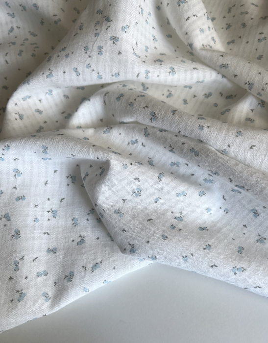 Seersucker / Coton gaufré doux motif fleuri bleu ciel Batikou - 8