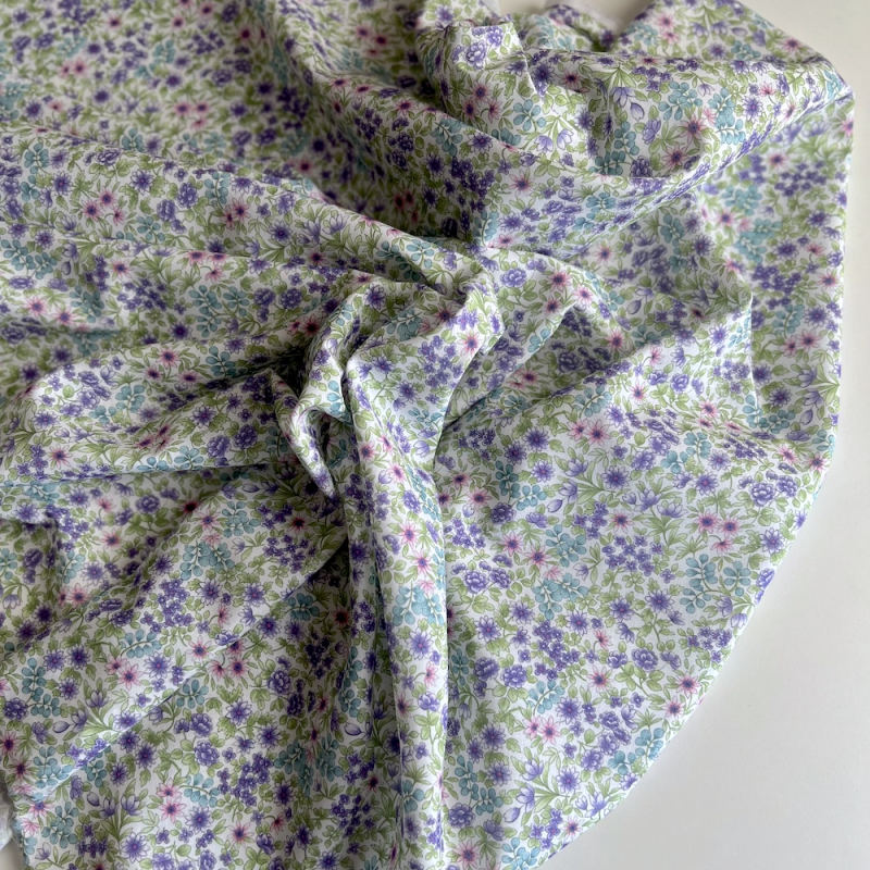 Rita - Batiste de coton bio SILKYNE à imprimé fleuri bleu et vert Tissus issus de l'agriculture biologique  - 6