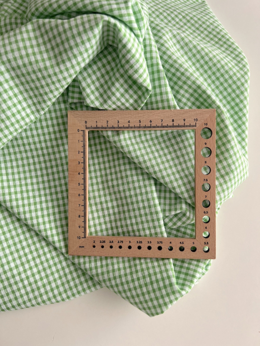 Seersucker / Coton gaufré vichy mini 3mm Vert lime / blanc Batikou - 9