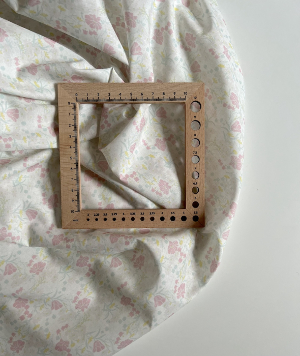 Enora - Batiste de coton bio SILKYNE à imprimé fleuri pastel Tissus issus de l'agriculture biologique  - 7