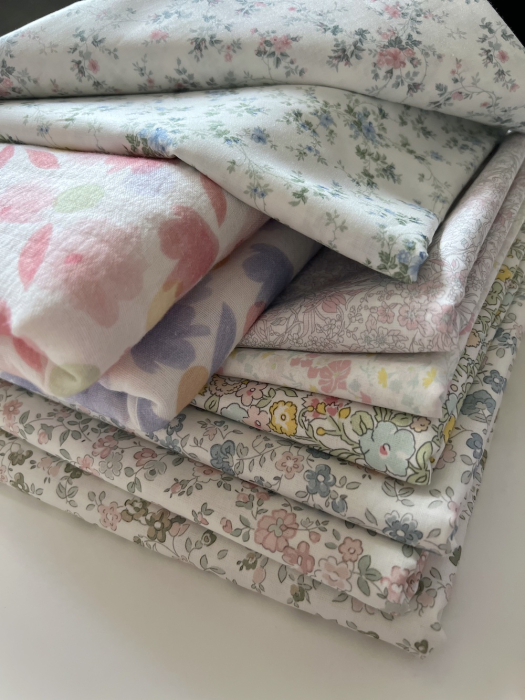 Pippa - Batiste de coton bio SILKYNE à imprimé fleuri bleu/vert Tissus issus de l'agriculture biologique  - 11