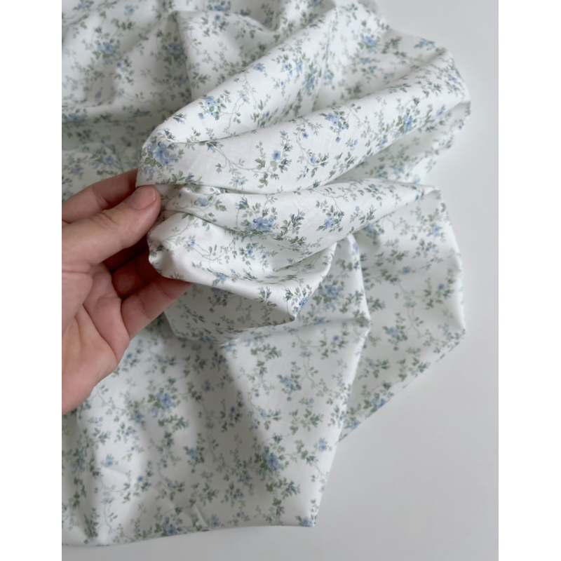 Pippa - Batiste de coton bio SILKYNE à imprimé fleuri bleu/vert Tissus issus de l'agriculture biologique  - 2