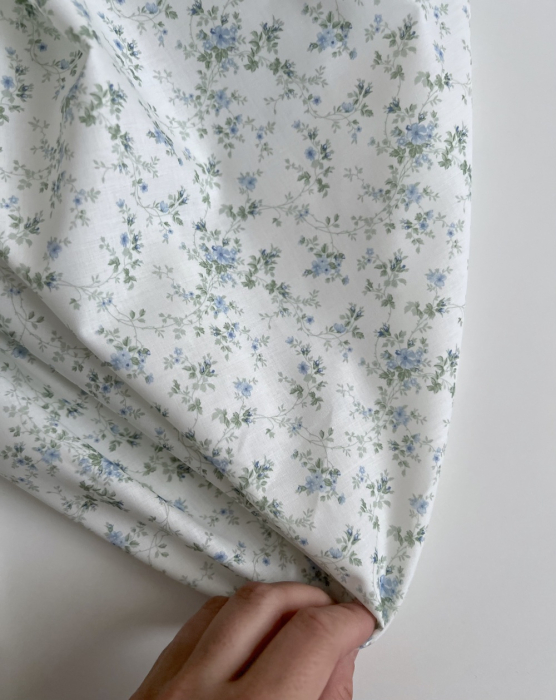 Pippa - Batiste de coton bio SILKYNE à imprimé fleuri bleu/vert Tissus issus de l'agriculture biologique  - 3