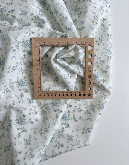 Pippa - Batiste de coton bio SILKYNE à imprimé fleuri bleu/vert Tissus issus de l'agriculture biologique  - 8