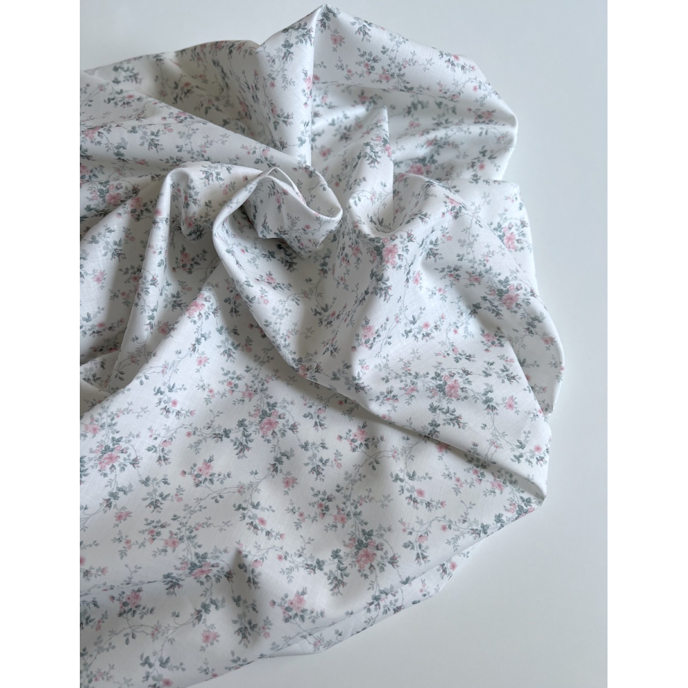 Pippa - Batiste de coton bio SILKYNE à imprimé fleuri rose /vert sauge Tissus issus de l'agriculture biologique  - 4