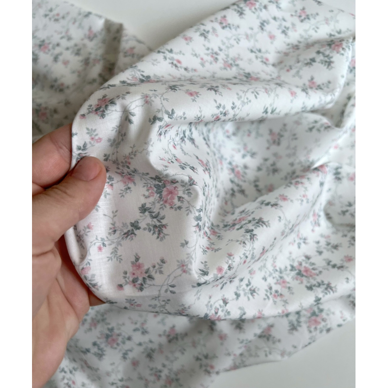 Pippa - Batiste de coton bio SILKYNE à imprimé fleuri rose /vert sauge Tissus issus de l'agriculture biologique  - 2