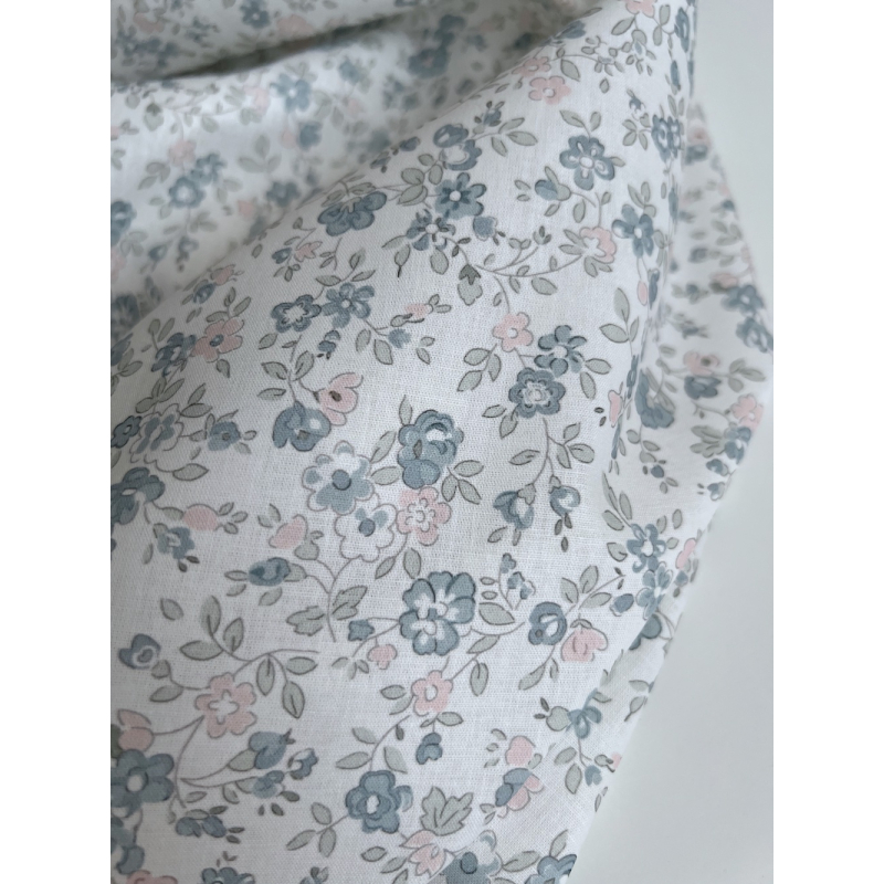 June - Popeline de coton douce BIO imprimé fleuri bleu et rose Tissus issus de l'agriculture biologique  - 2