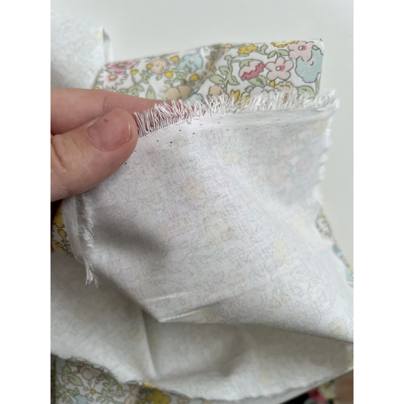 Ophelie - Popeline de coton douce BIO imprimé fleuri jaune, vert, bleu Tissus issus de l'agriculture biologique  - 8