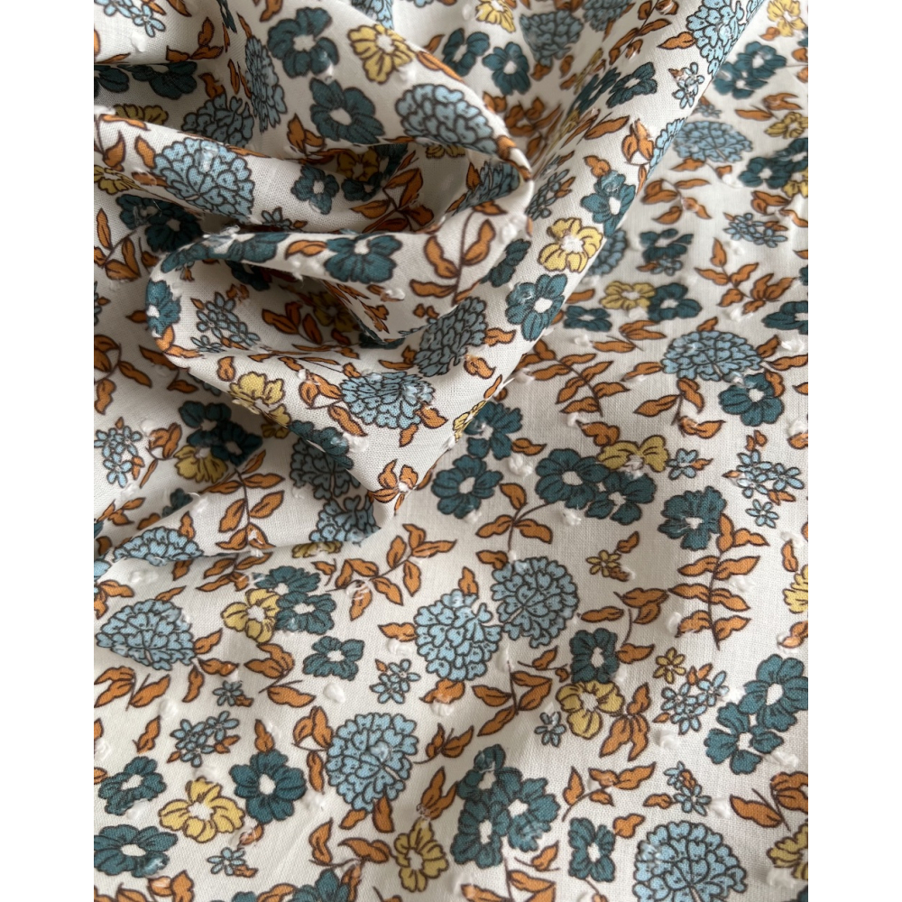 Néolie - Plumetis de coton parme imprimé fleuri cuivre et bleu Tissus issus de l'agriculture biologique  - 2