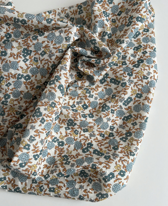 Néolie - Plumetis de coton parme imprimé fleuri cuivre et bleu Tissus issus de l'agriculture biologique  - 6
