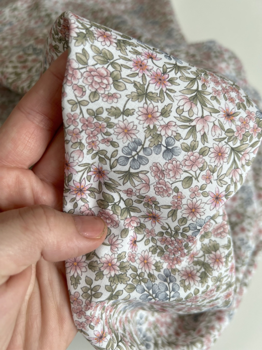 Gloria - Batiste de coton SILKYNE à imprimé fleuri Tissus issus de l'agriculture biologique  - 4