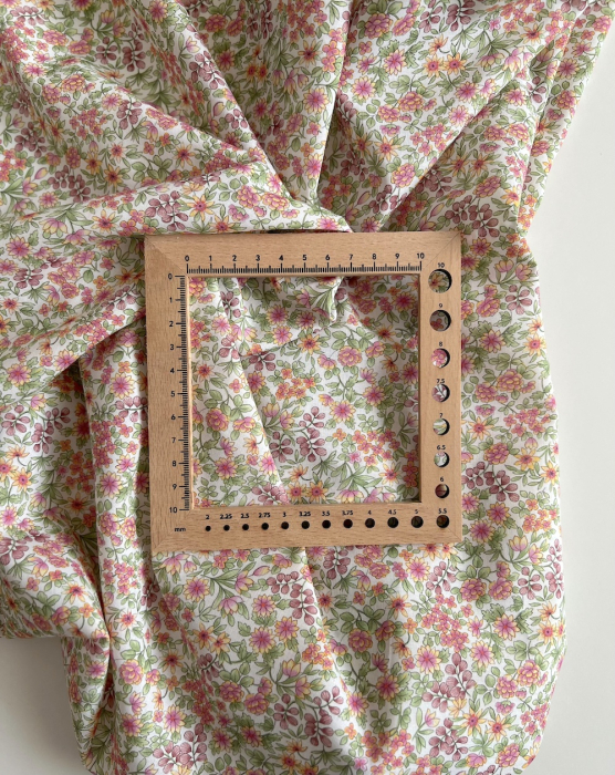 Gloria - Batiste de coton SILKYNE à imprimé fleuri vitaminé Tissus issus de l'agriculture biologique  - 7