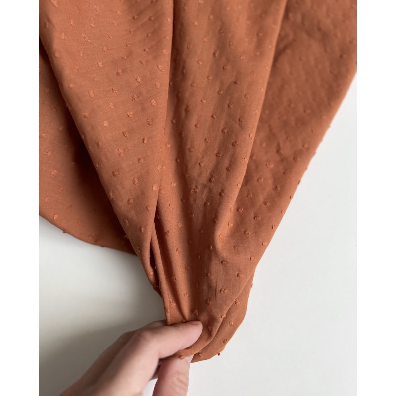 Plumetis de coton coloris écureuil