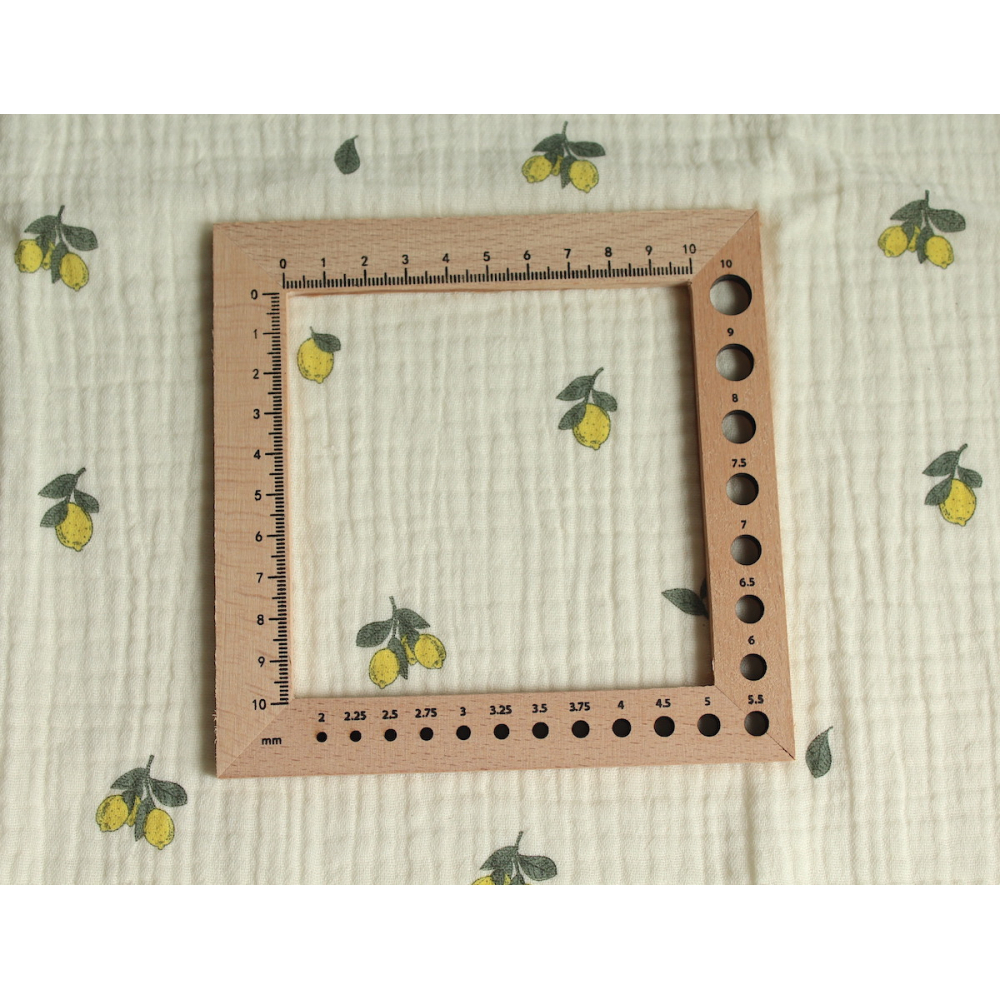 Double gaze de coton BIO écru motif exclusif citrons Tissus issus de l'agriculture biologique  - 3 Double gaze de coton BIO écru motif exclusif citrons Tissus issus de l'agriculture biologique  - 3