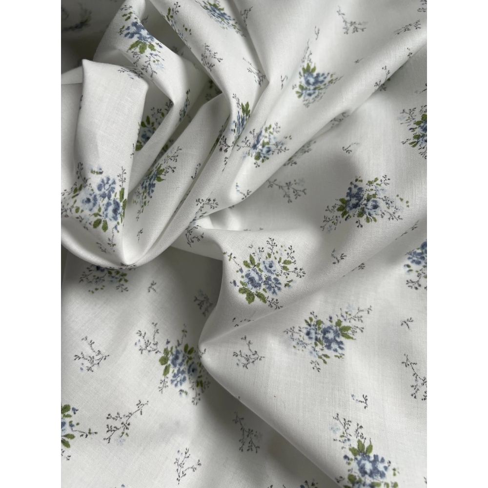 Romance - Batiste de coton BIO imprimé exclusif bleu