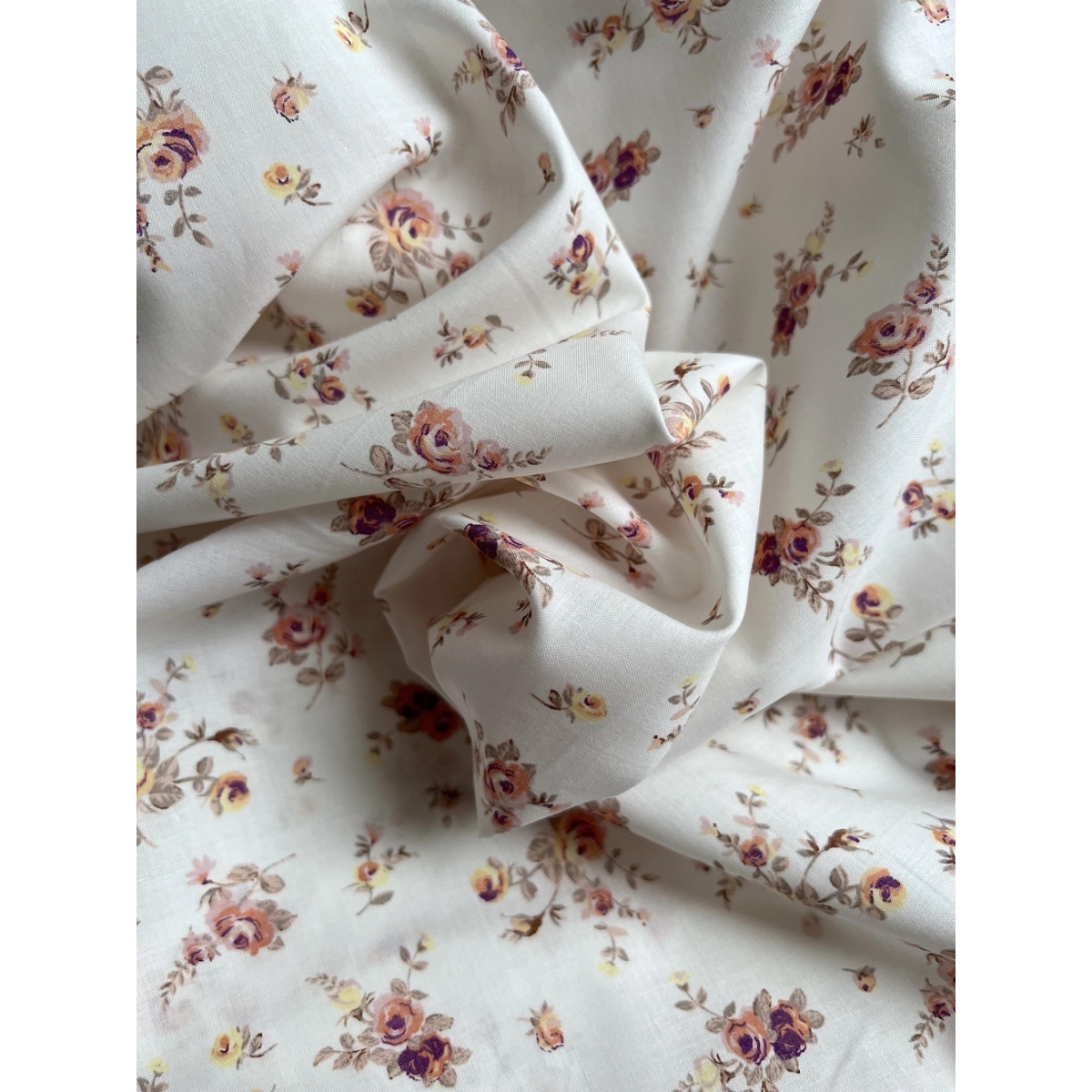 Nina - Batiste de coton Silkyne BIO imprimé exclusif Nina - Batiste de coton Silkyne BIO imprimé exclusif