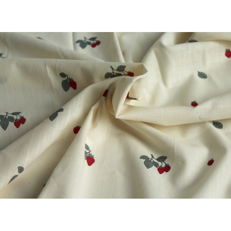 Popeline de coton BIO flamée / rustique motif exclusif fraises