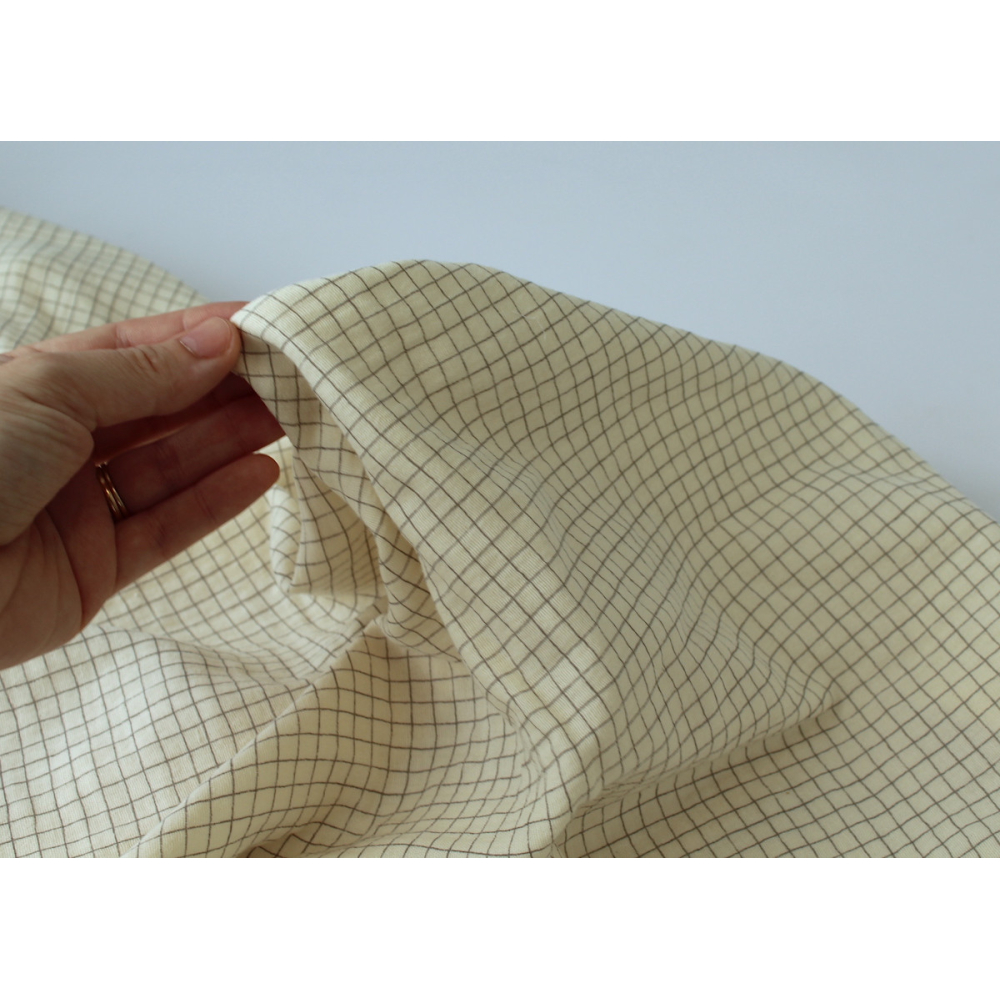 Double gaze de coton beige écru à petits carreaux Tissus issus de l'agriculture biologique  - 4