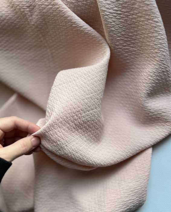 BAYA - Double de coton texturée losanges coloris rose poudré