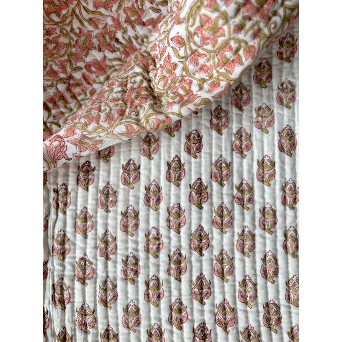 Tissu indien matelassé double face coton hand block traditionnel Qualité Oeko-tex - 6 Tissu indien matelassé double face coton hand block traditionnel Qualité Oeko-tex - 6