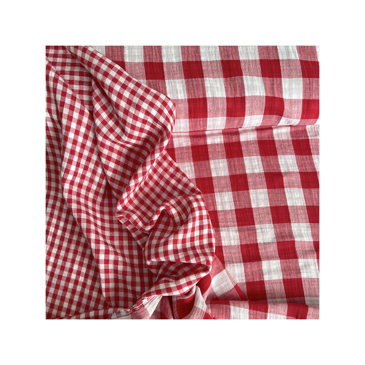 Double gaze de coton vichy réversible rouge / blanc Qualité Oeko-tex - 1 Double gaze de coton vichy réversible rouge / blanc Qualité Oeko-tex - 1