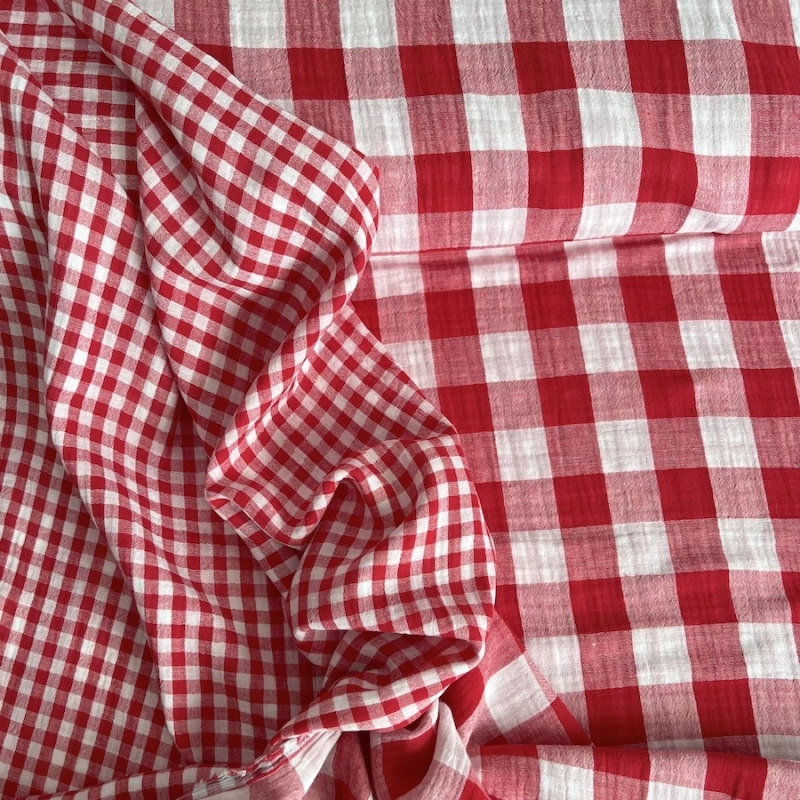 Double gaze de coton vichy réversible rouge / blanc Qualité Oeko-tex - 1