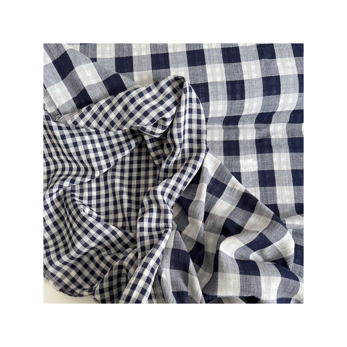 Double gaze de coton vichy réversible bleu marine / blanc Qualité Oeko-tex - 1